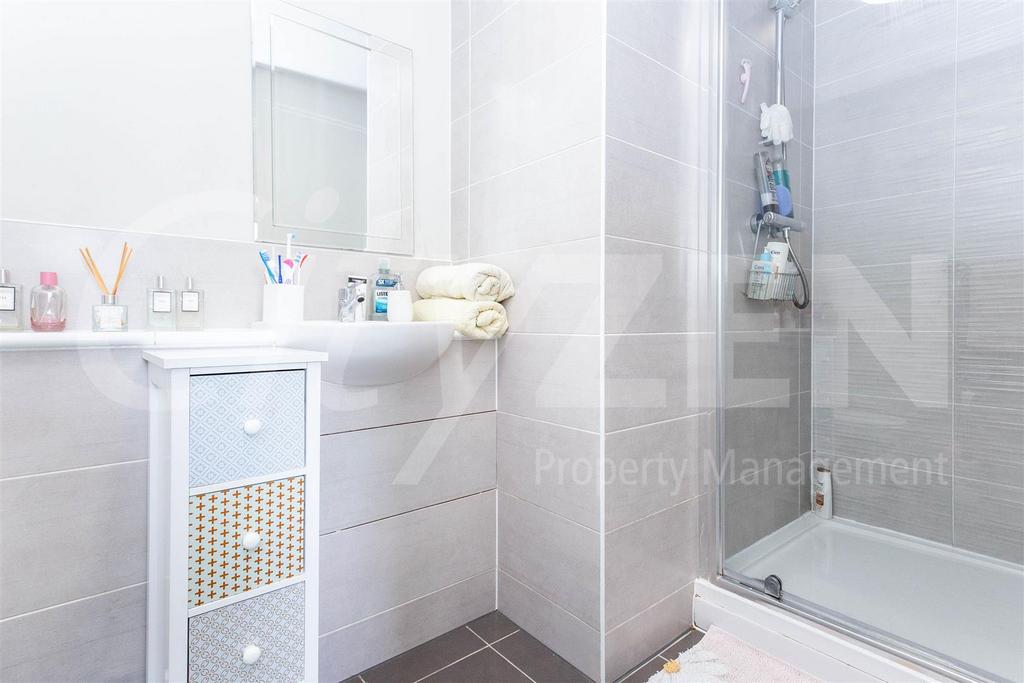 En suite shower room