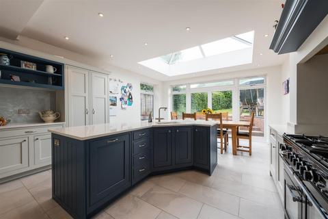 9 Marsh Lane, Solihull, B91 2PG