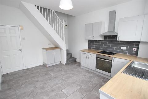 2 bedroom terraced house to rent, Turton Road, Bolton