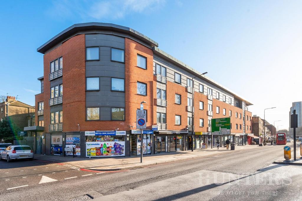 Flat 34, Eileen Lenton Court N15 4 UR-11.jpg