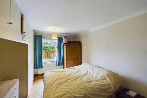 2 bedroom maisonette to rent, Worton Road, Isleworth