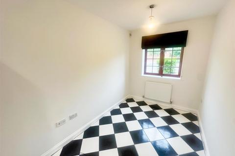 4 bedroom detached house to rent, Dean Forest Way, Broughton Village, Milton Keynes