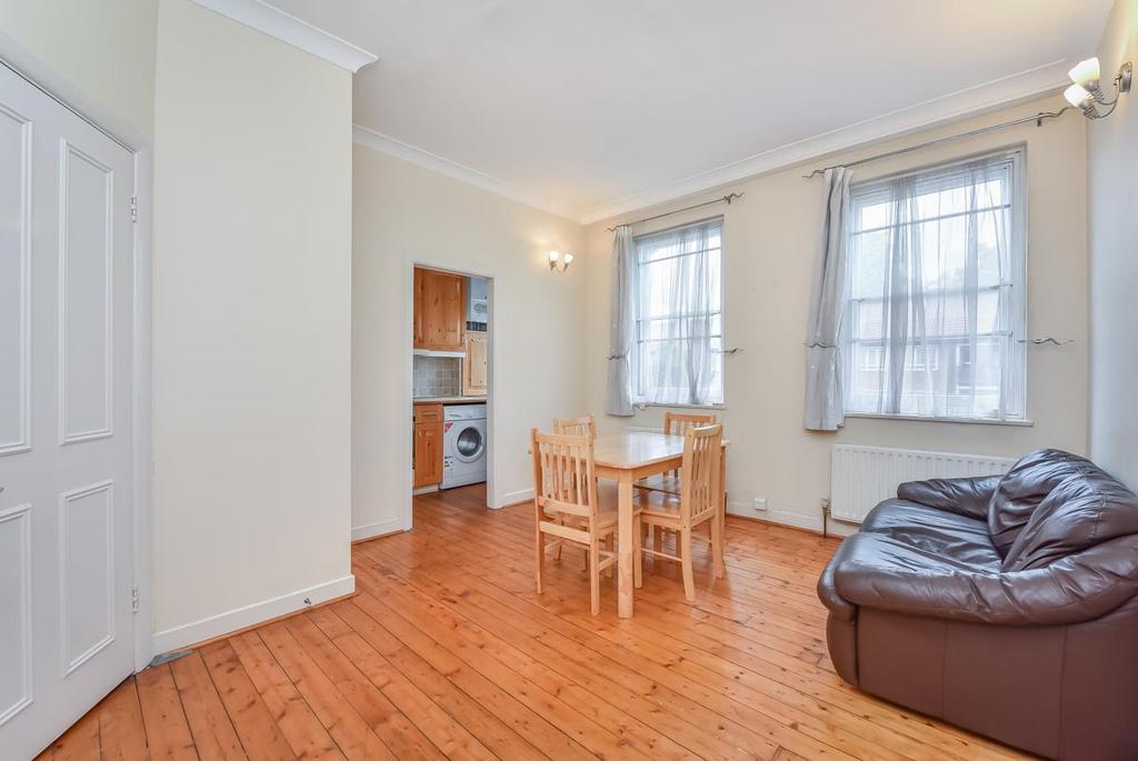 Wandsworth Road, Clapham 1 bed apartment to rent - £1,500 pcm (£346 pw)