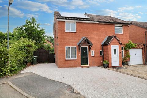 2 bedroom semi-detached house to rent, Tappinger Grove, Kenilworth