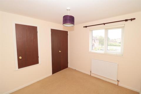 2 bedroom semi-detached house to rent, Tappinger Grove, Kenilworth