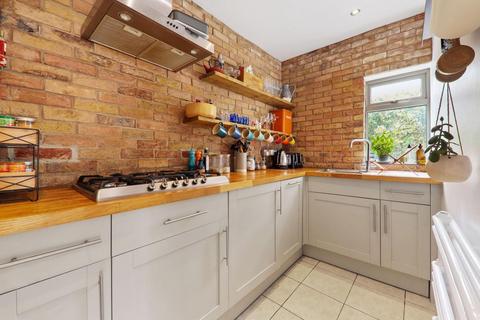 40a Station Road, London, SE20 7BJ