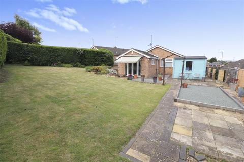 2 bedroom detached bungalow for sale, Ravensbank, Rushden NN10