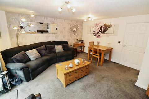 3 bedroom end of terrace house for sale, Patenall Way, Higham Ferrers NN10