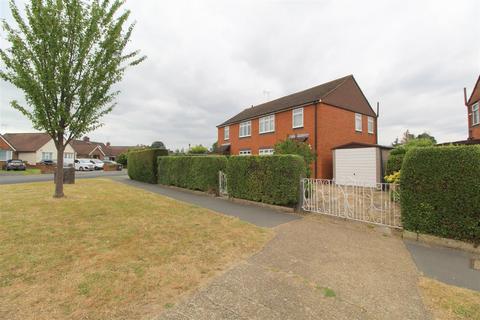 102 Hart Road, Byfleet, West Byfleet, KT14 7NL