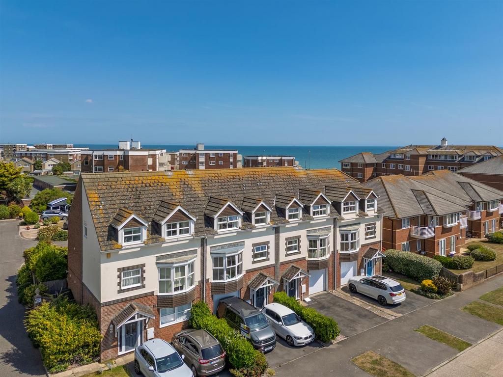 51 Harsfold Road Drone-4.jpg