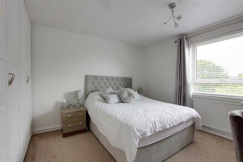 5 bedroom house for sale, Rosebery Way, Tring