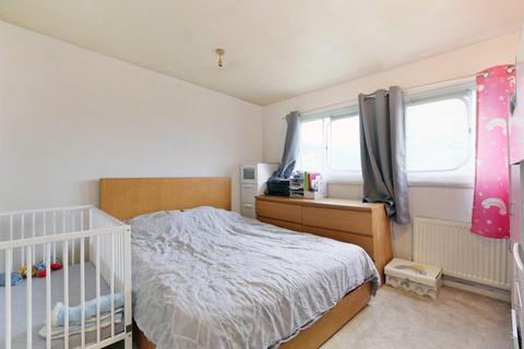14 Owens Way, London, SE23 1RW