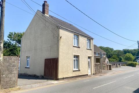 4 bedroom detached house for sale, 13 Main Road, Waterston, Milford Haven