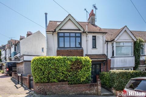 4 bedroom end of terrace house for sale, Hartington Road, Brighton