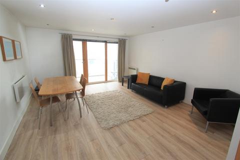 2 bedroom flat to rent, Mackenzie House, Leeds Dock