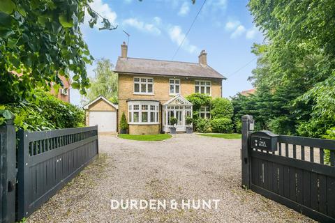 4 bedroom detached house for sale, Stondon Road, Ongar, CM5