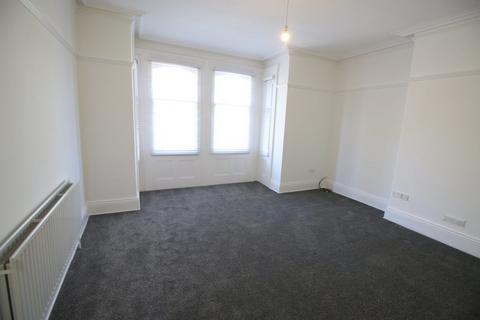 2 bedroom flat to rent, Abbey Road, Darlington DL3