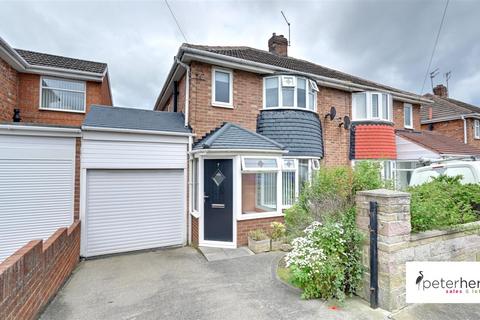 3 bedroom semi-detached house for sale, Lunedale Avenue, Seaburn Dene, Sunderland