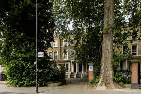 1 bedroom flat to rent, N16