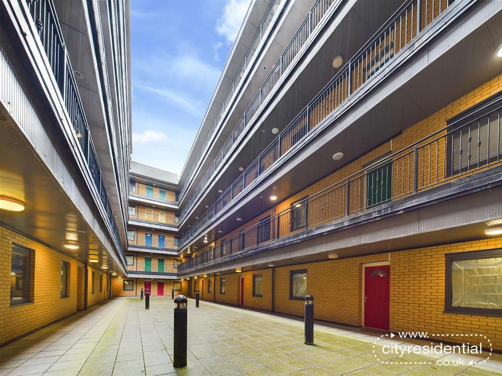 Central Gardens Communal.jpg