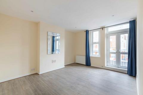 2 bedroom flat to rent, North Pole Road, Ladbroke Grove, W10
