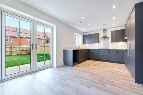 3 bedroom semi-detached house for sale, Plot 901, The Hickstead at Saddlers Reach, Kingsmead Avenue PO19