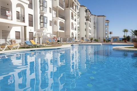 2 bedroom apartment, La Duquesa, Malaga, Spain