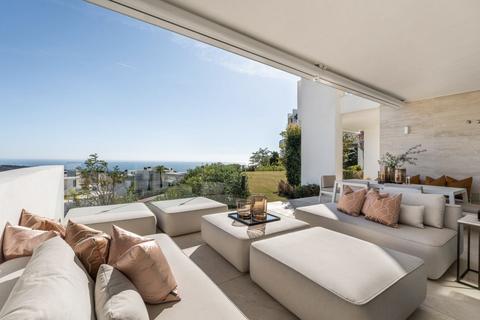 3 bedroom apartment, Marbella, Malaga, Spain