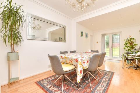 3 bedroom detached house for sale, Stafford Road, Wallington, Surrey