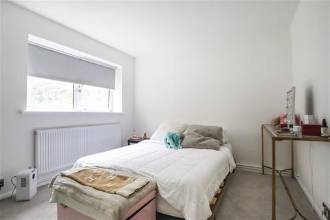 2 bedroom flat for sale, Harpenden AL5