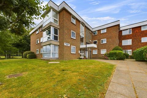 2 bedroom flat for sale, Meadowside Court Goring Street, Goring-by-Sea, Worthing, BN12