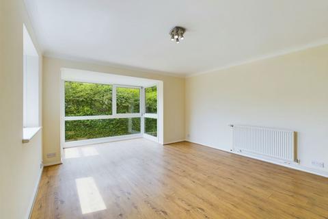 2 bedroom flat for sale, Meadowside Court Goring Street, Goring-by-Sea, Worthing, BN12