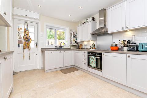 2 bedroom bungalow for sale, Sunnyfield Road, Barton on Sea, New Milton, Hampshire, BH25
