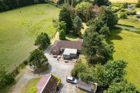 4 bedroom farm house for sale, Wayside Farm, Prescot Road, Widnes