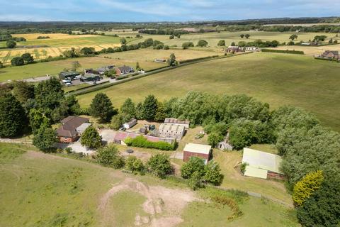 4 bedroom farm house for sale, Wayside Farm, Prescot Road, Widnes