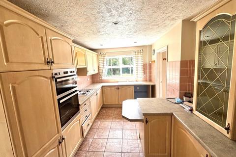 53 Bristol Way, Sleaford, NG34 7AE