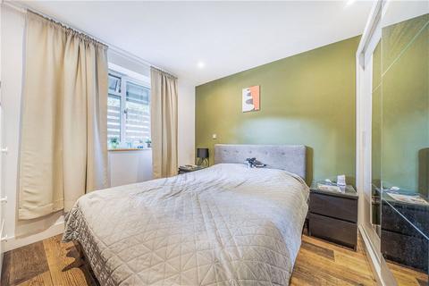 2 bedroom maisonette for sale, Loampit Hill, London