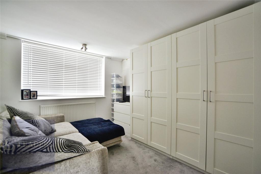 Dressing/Bedroom
