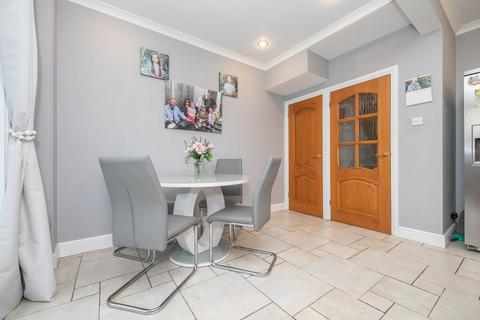 8 Bay Road, Harwich, CO12 3JZ
