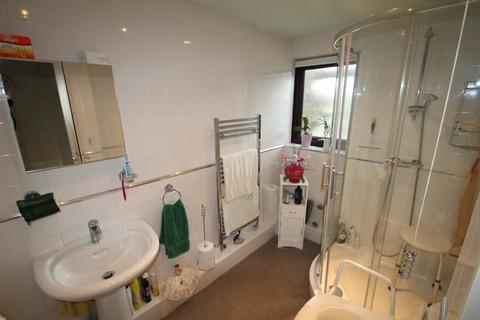 183 Arncliffe Drive, Heelands, Milton Keynes, MK13 7LG