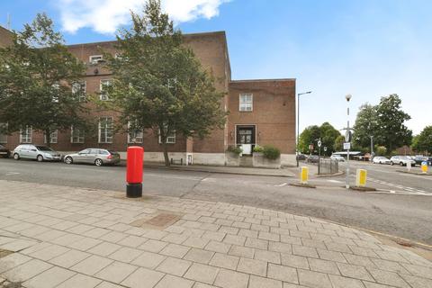 2 bedroom flat for sale, The Exchange, Queen Street, Hitchin