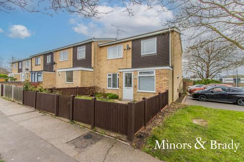 3 bedroom end of terrace house for sale, Blyford Road, Lowestoft