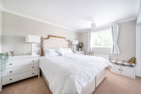 3 bedroom semi-detached house for sale, Milecastle, Bancroft, Milton Keynes, Buckinghamshire, MK13