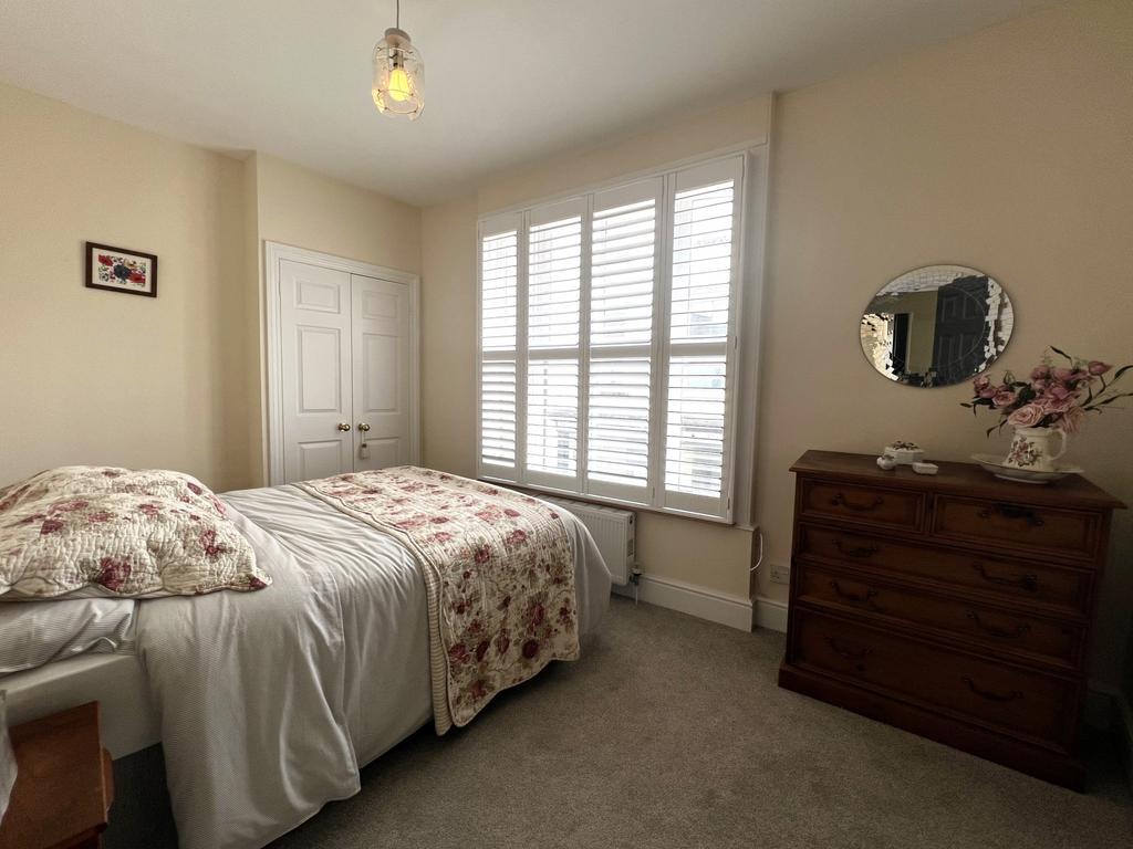 Bed1