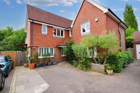 4 bedroom detached house for sale, Edelin Road, Bearsted, ME14