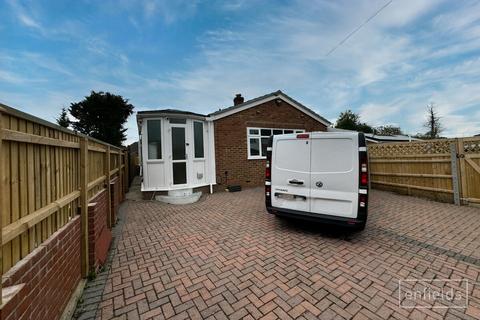 3 bedroom detached bungalow for sale, Southampton SO16