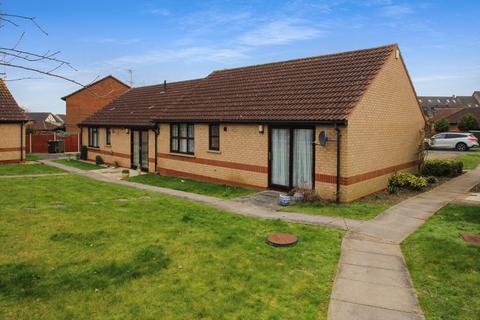 2 bedroom semi-detached bungalow for sale, Chepstow Drive, Bletchley MK3