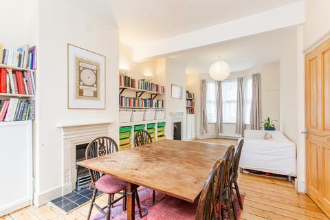3 bedroom terraced house for sale, Tweedmouth Road, E13