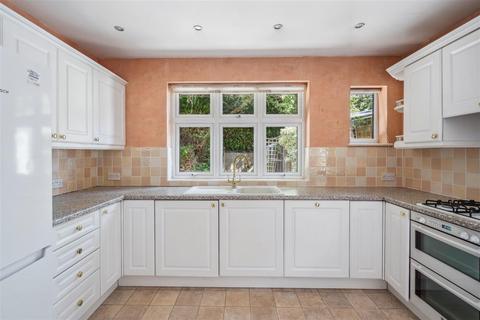 64 Lower Road, Denham, Uxbridge, UB9 5EB