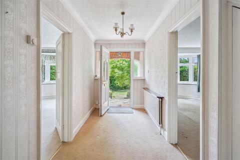 64 Lower Road, Denham, Uxbridge, UB9 5EB